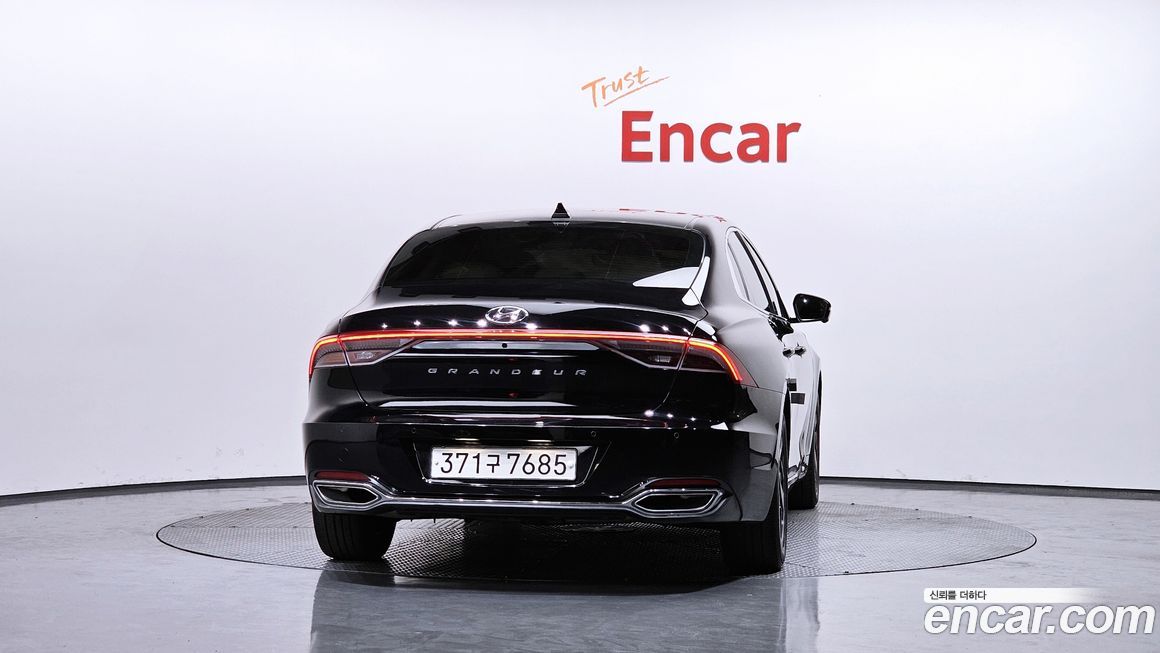 Hyundai Grandeur 2022