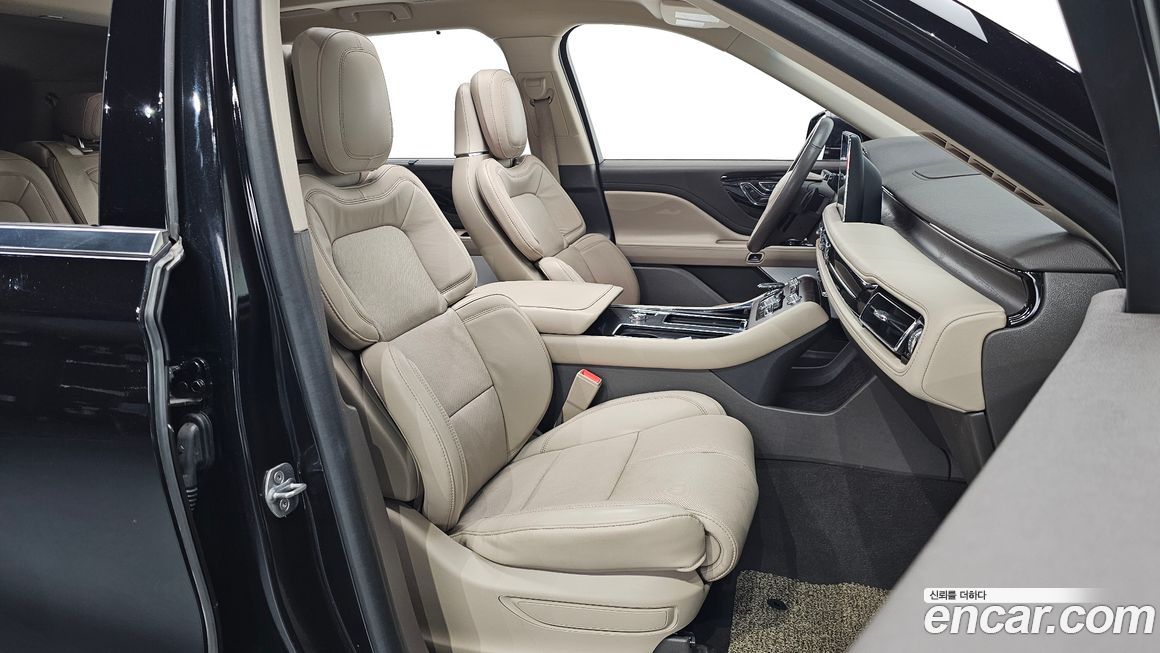 Lincoln Aviator 2021