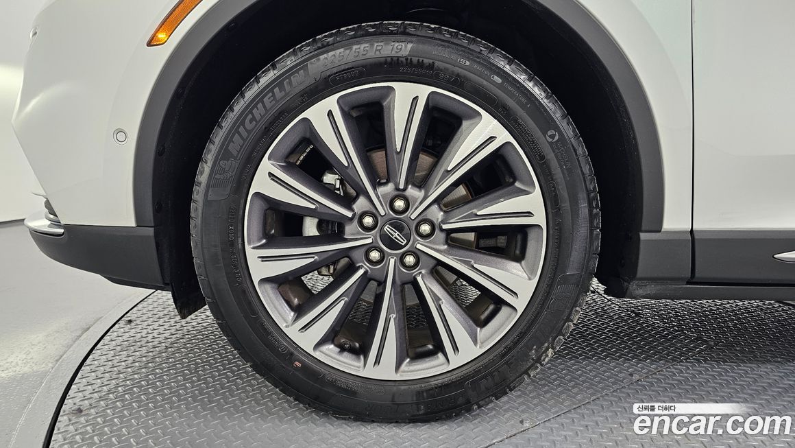 Lincoln Corsair 2022