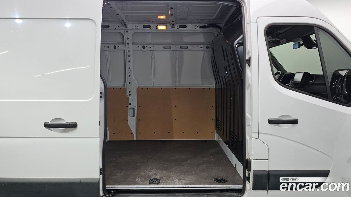 Renault-KoreaSamsung Master 2024