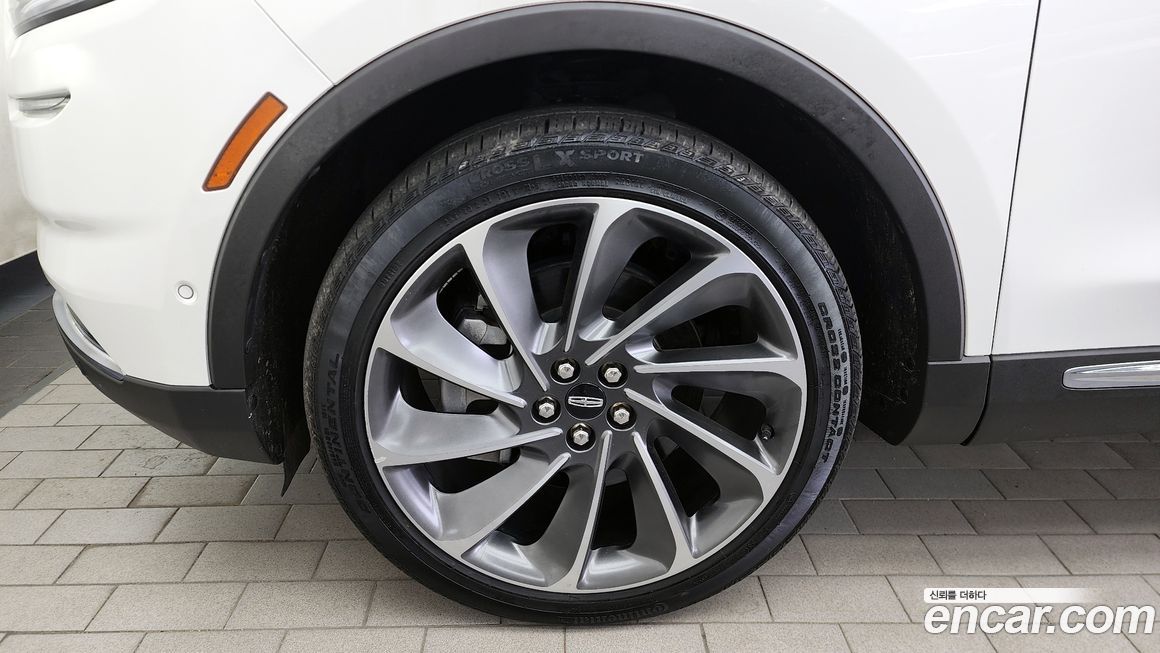 Lincoln Nautilus 2022