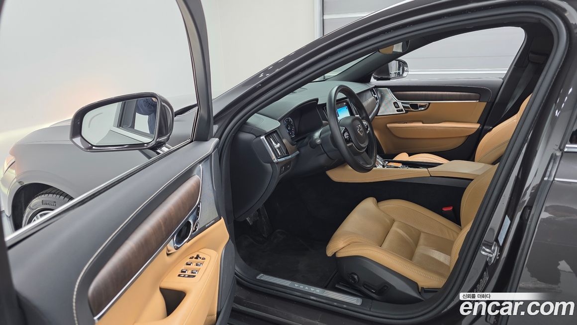 Volvo S90 2021