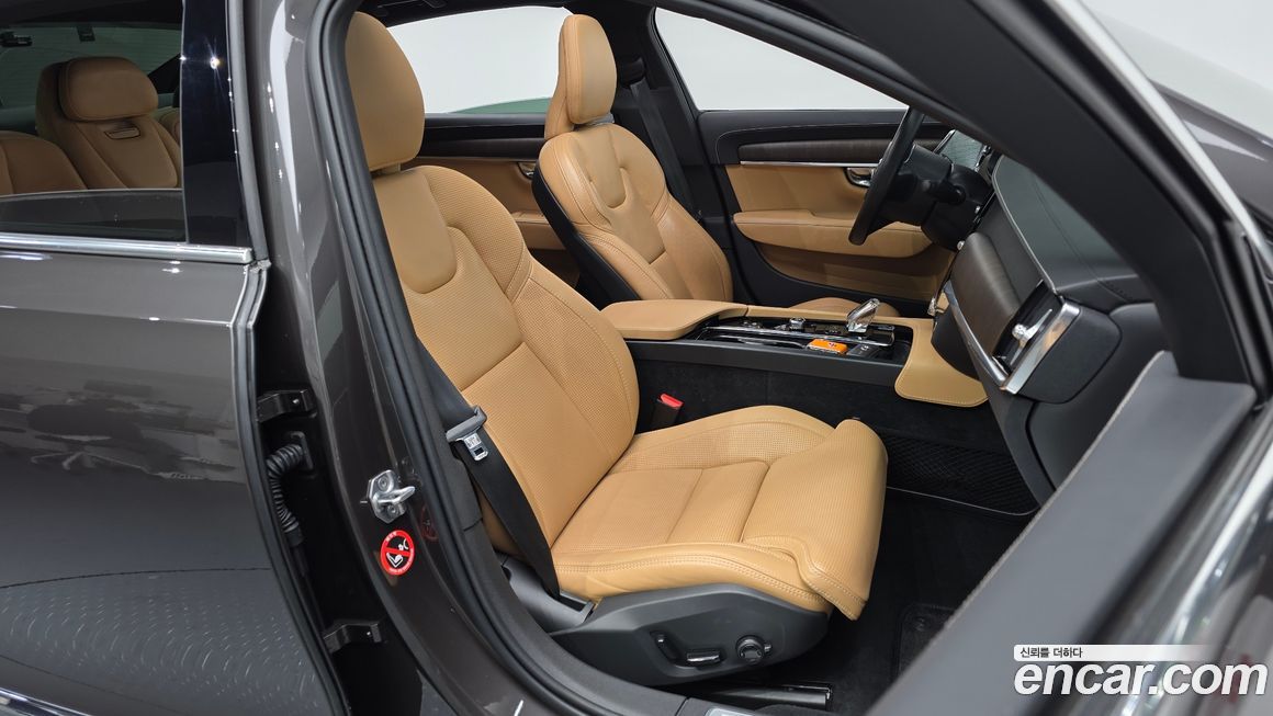 Volvo S90 2021