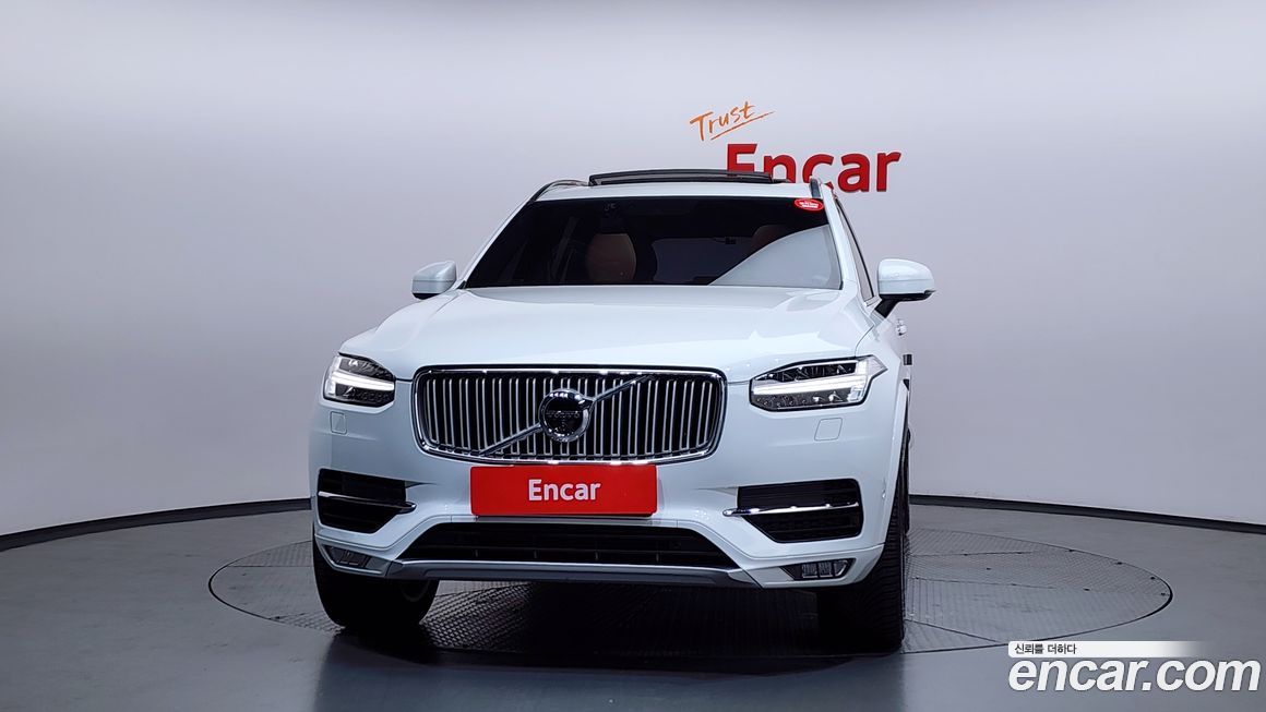 Volvo XC90 2019