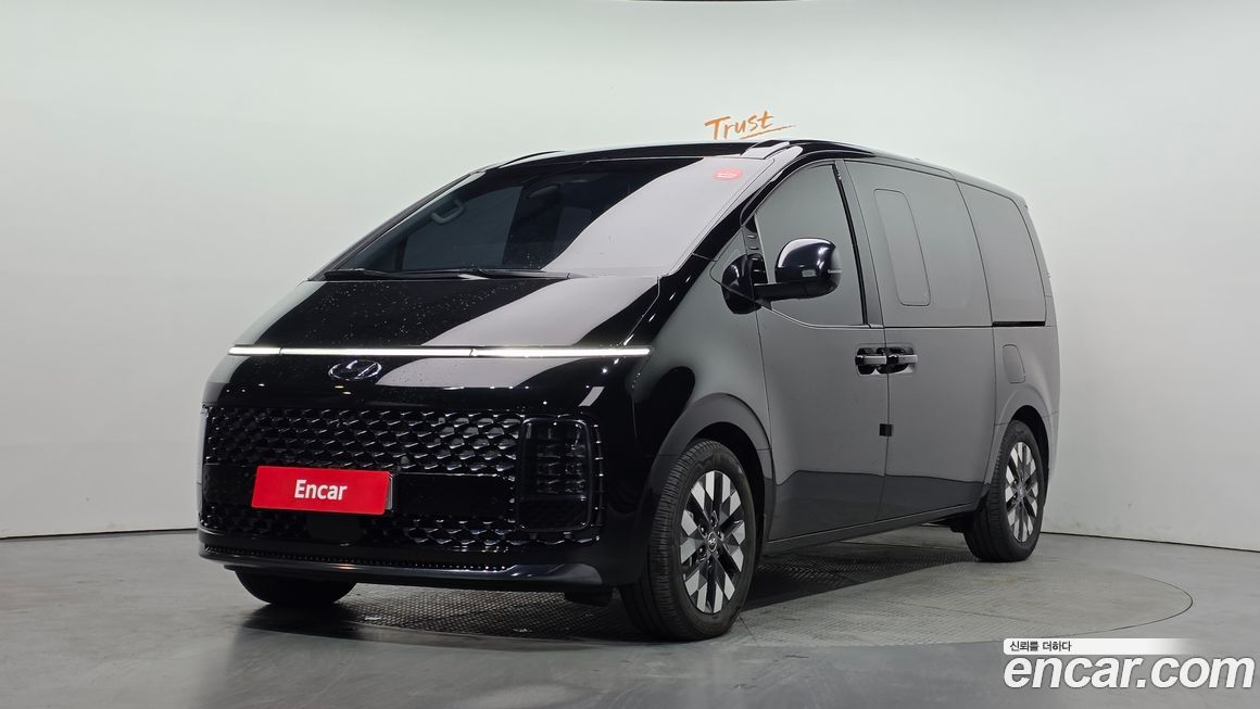 Hyundai Staria 2024