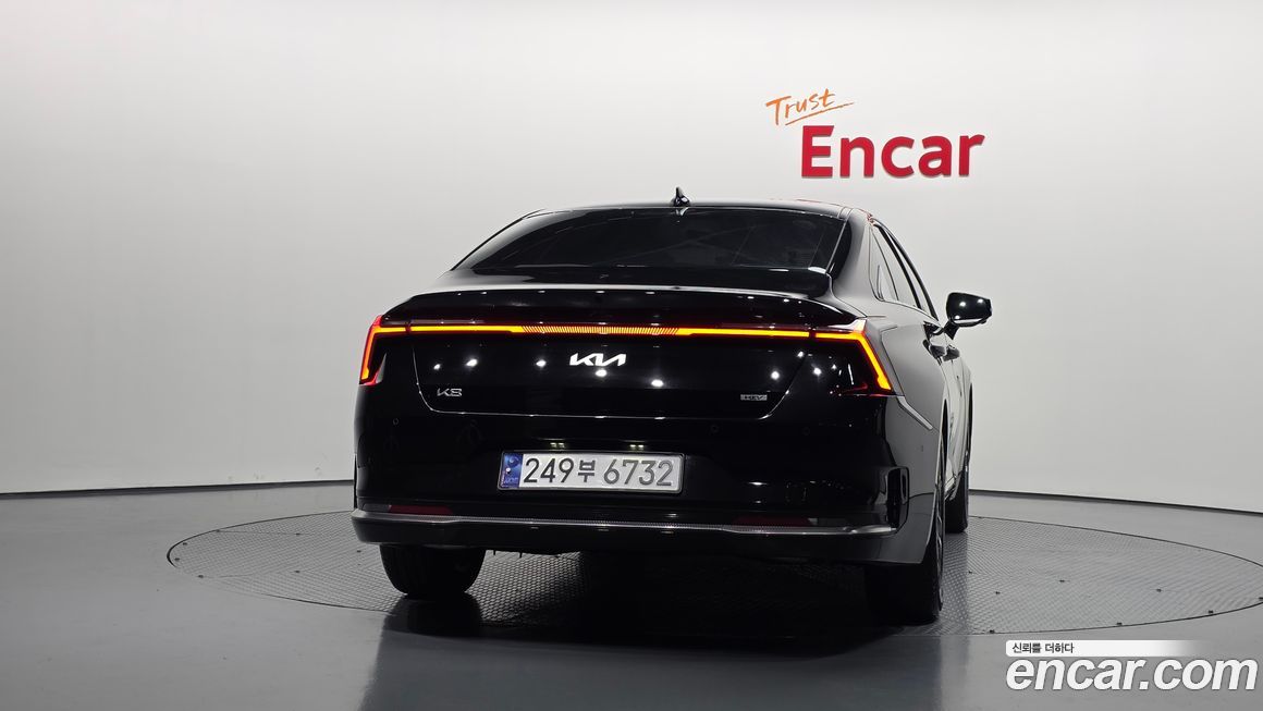 Kia K8 2025