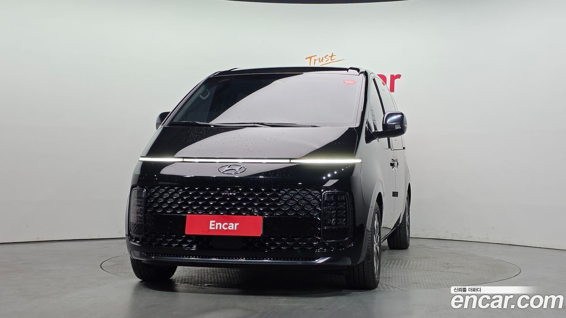 Hyundai Staria 2024
