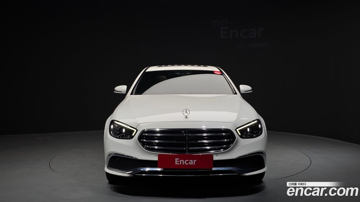 Mercedes-Benz E-Class 2021