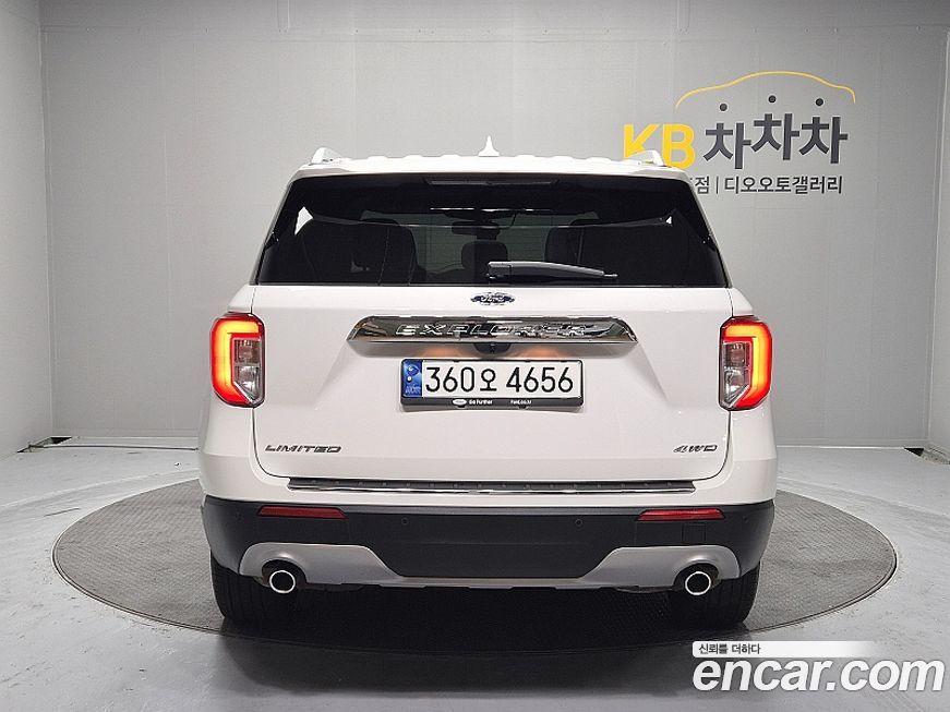 Ford Explorer 2022