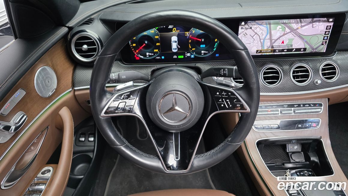 Mercedes-Benz E-Class 2021