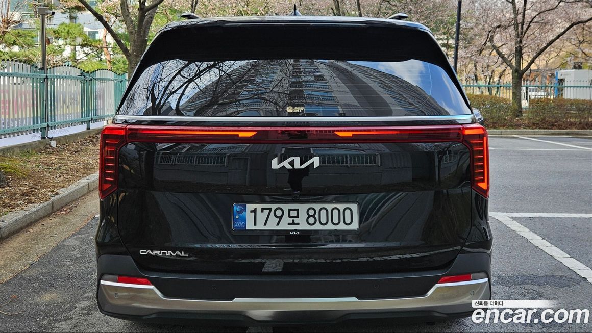 Kia Canival 2024