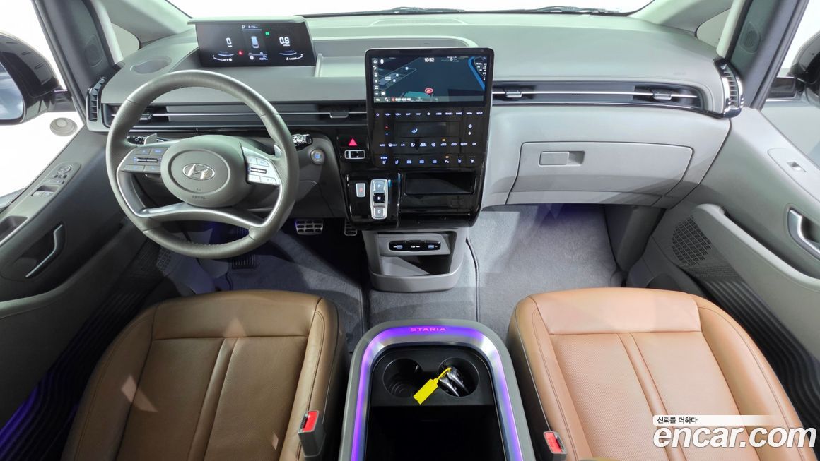 Hyundai Staria 2024