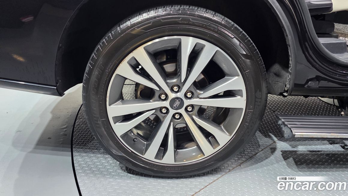 Ford Expedition 2021