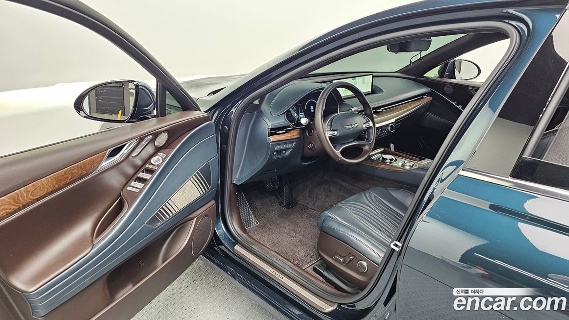 Genesis G80 2023