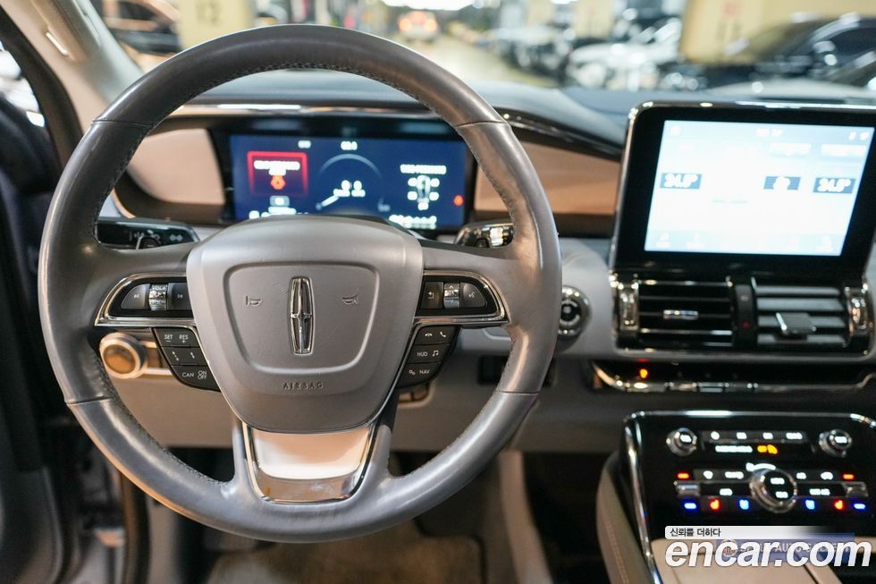 Lincoln Navigator 2020