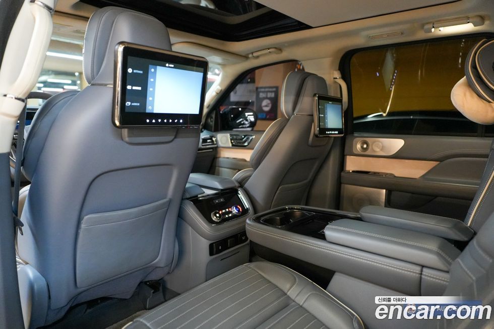 Lincoln Navigator 2020