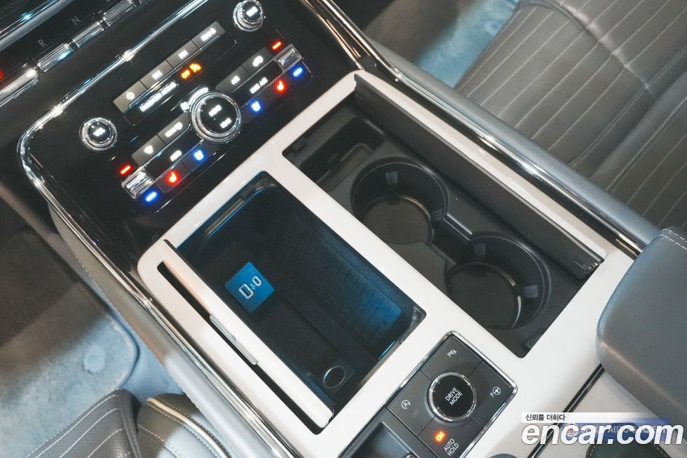 Lincoln Navigator 2020