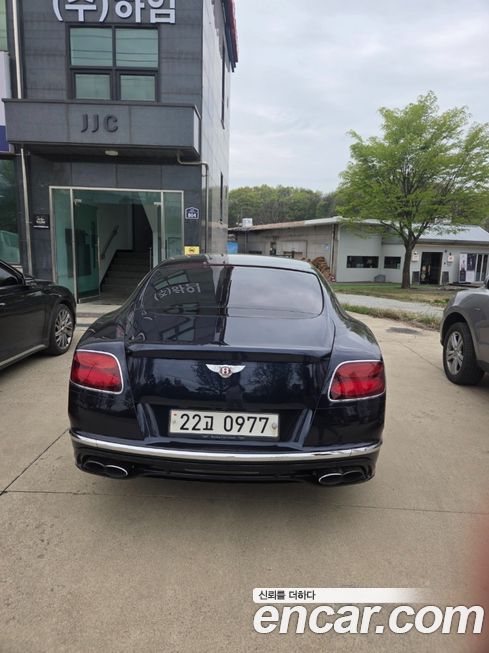 Bentley Continental 2016