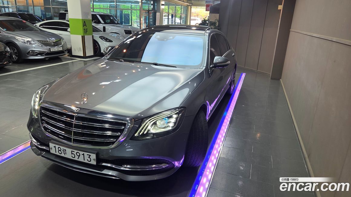 Mercedes-Benz S-Class 2019