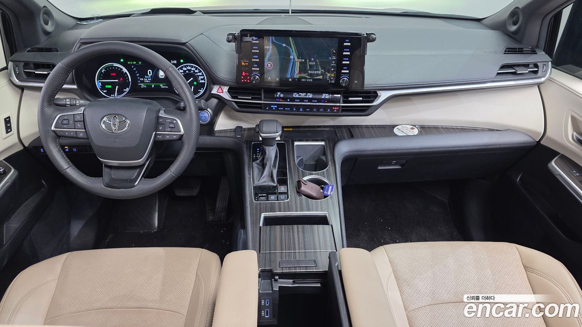 Toyota Sienna 2024