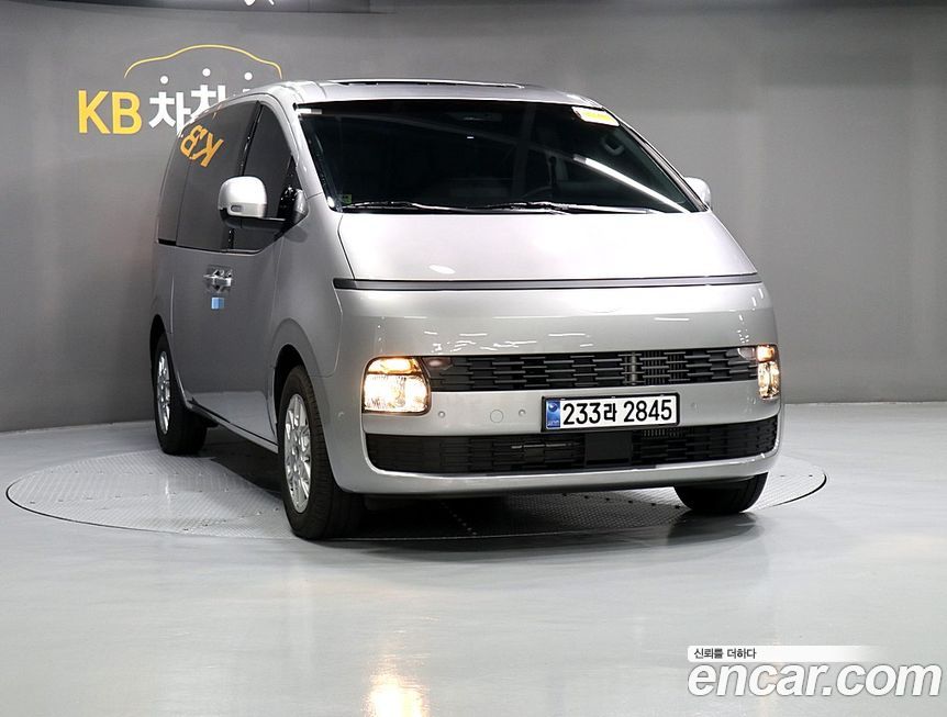 Hyundai Staria 2026