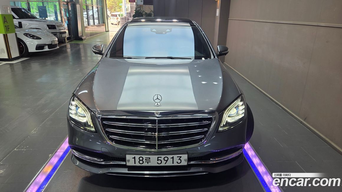 Mercedes-Benz S-Class 2019