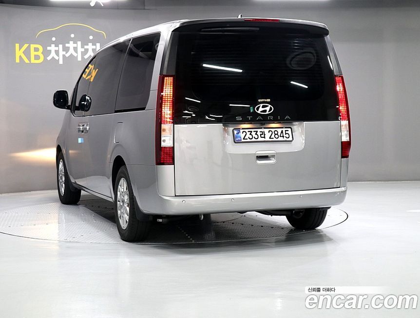 Hyundai Staria 2026