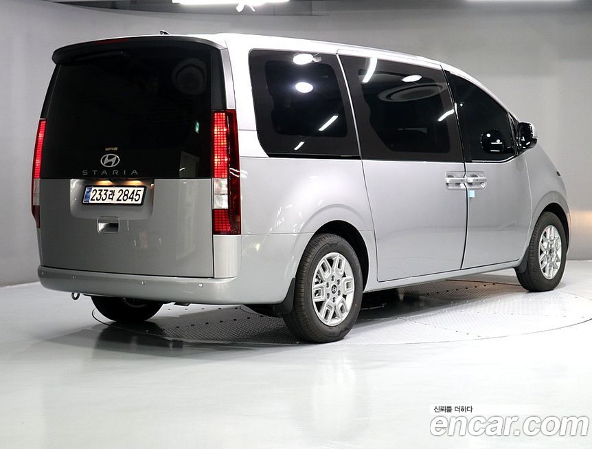 Hyundai Staria 2026