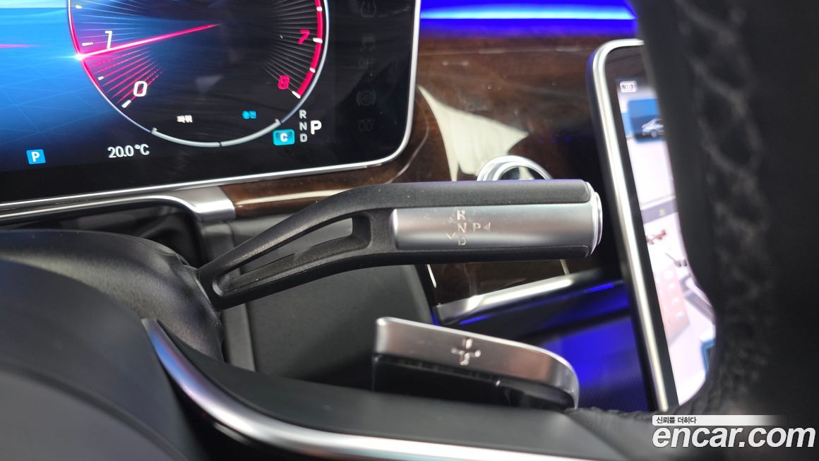 Mercedes-Benz S-Class 2021