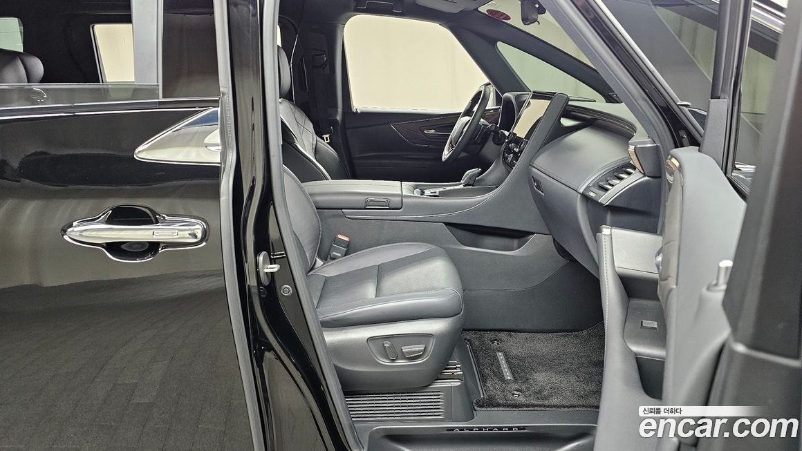 Toyota Alphard 2024