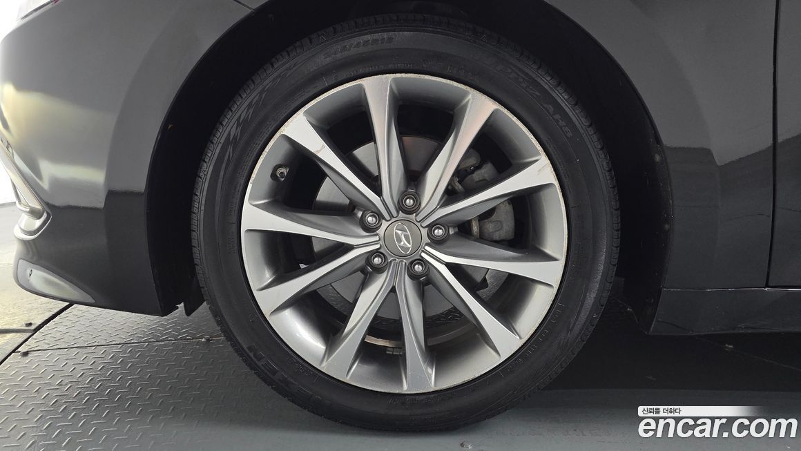 Hyundai Grandeur 2016