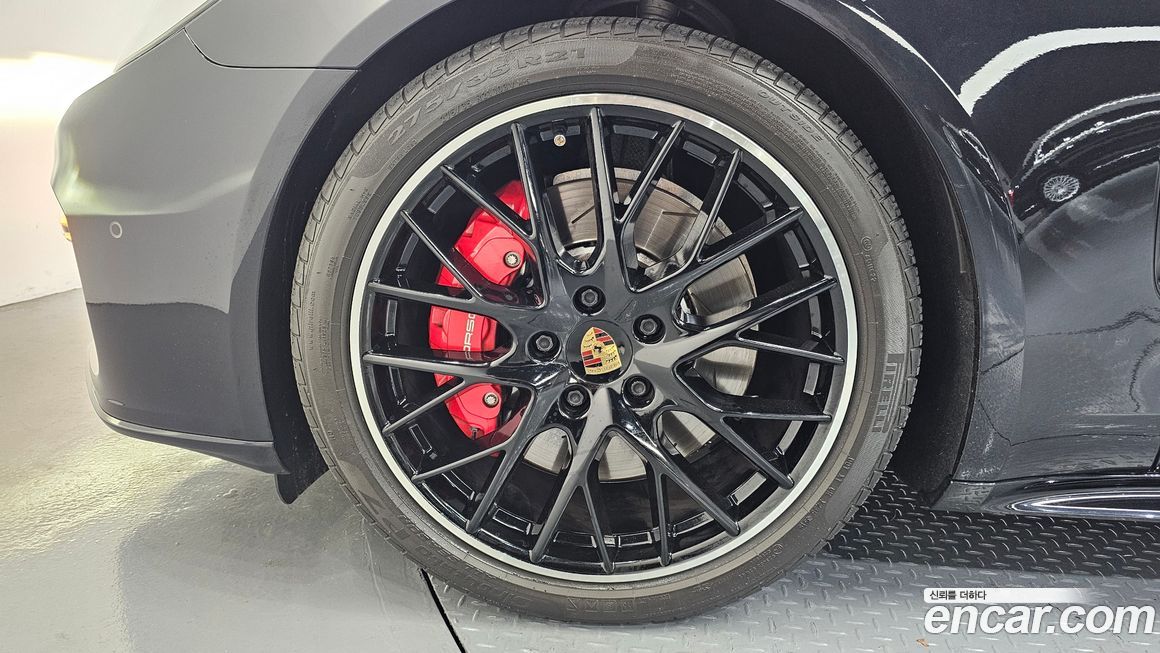 Porsche Panamera 2020