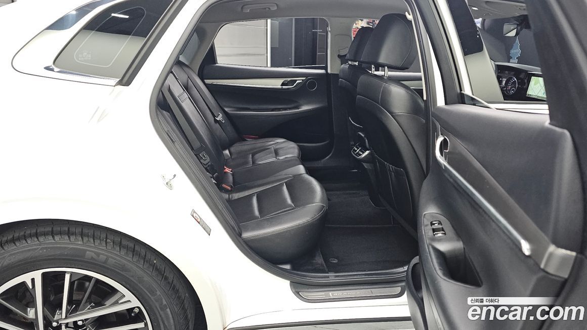 Hyundai Grandeur 2021