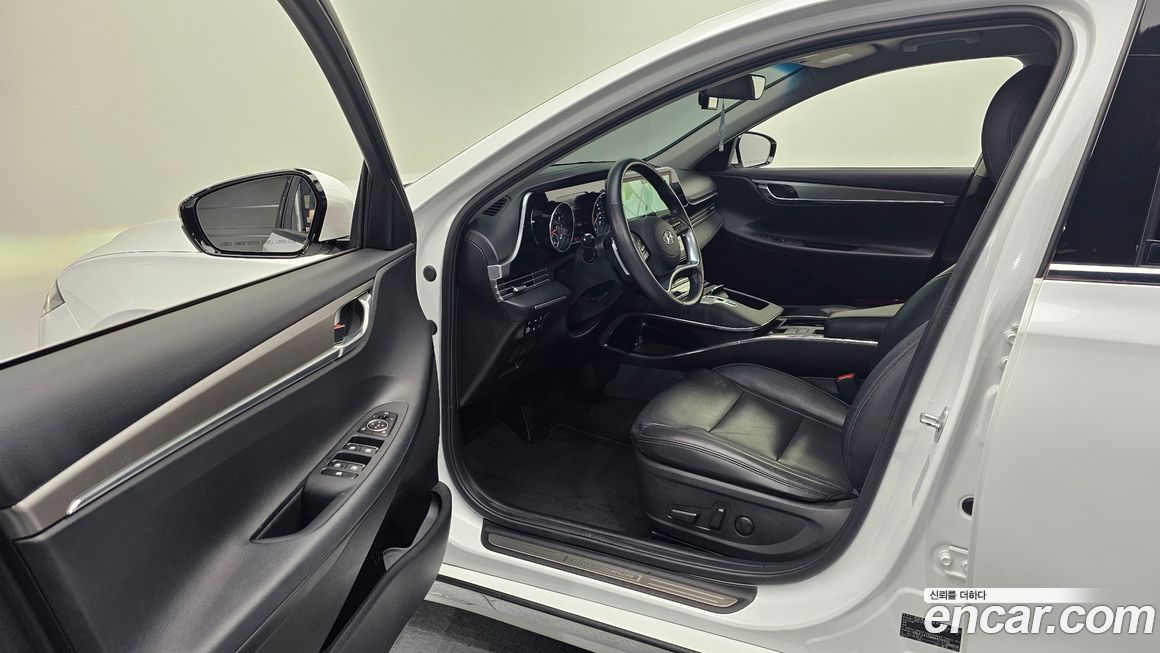 Hyundai Grandeur 2021