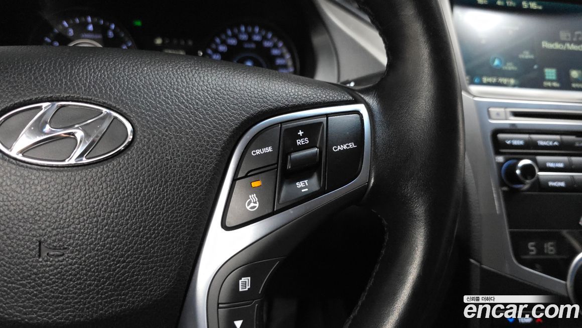 Hyundai Grandeur 2016