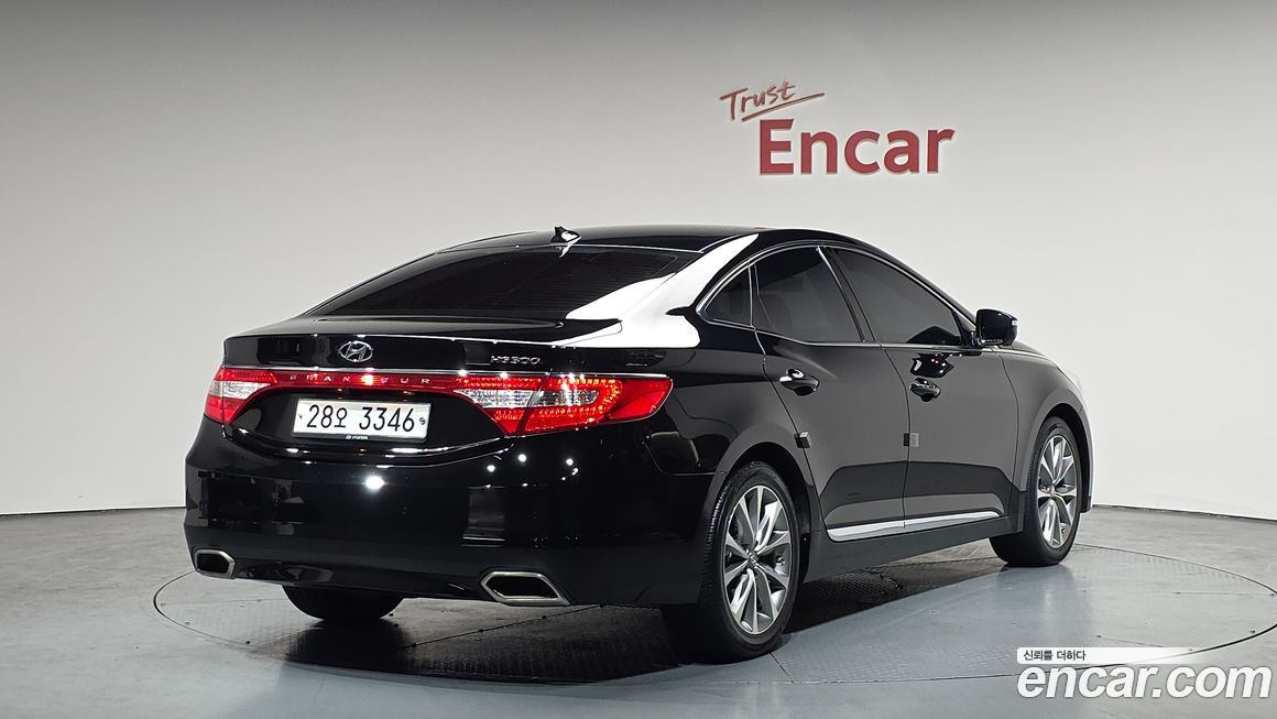 Hyundai Grandeur 2016