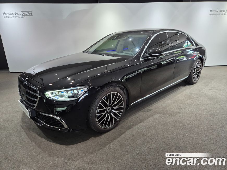 Mercedes-Benz S-Class 2025