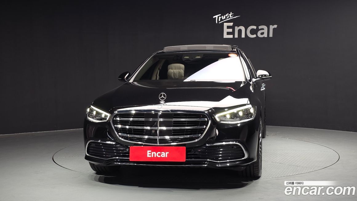 Mercedes-Benz S-Class 2026