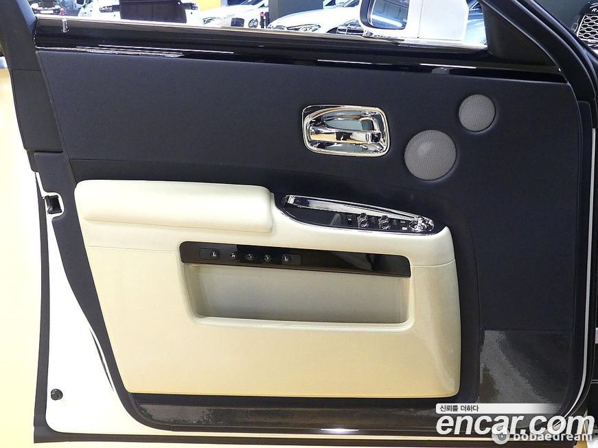 Rolls-Royce Ghost 2017