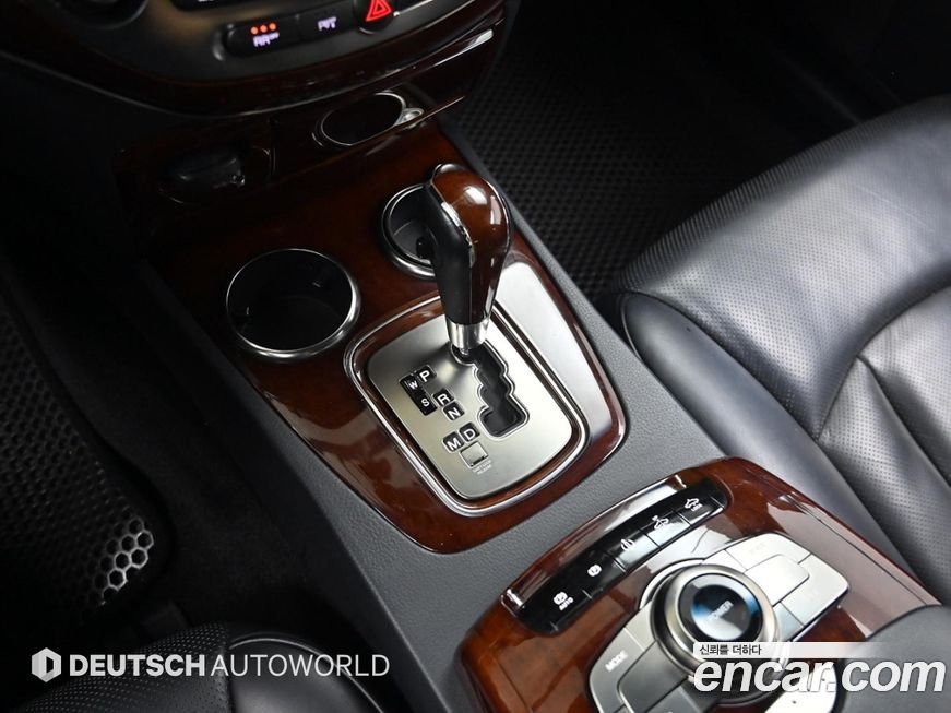 KG_Mobility_Ssangyong Chairman 2011