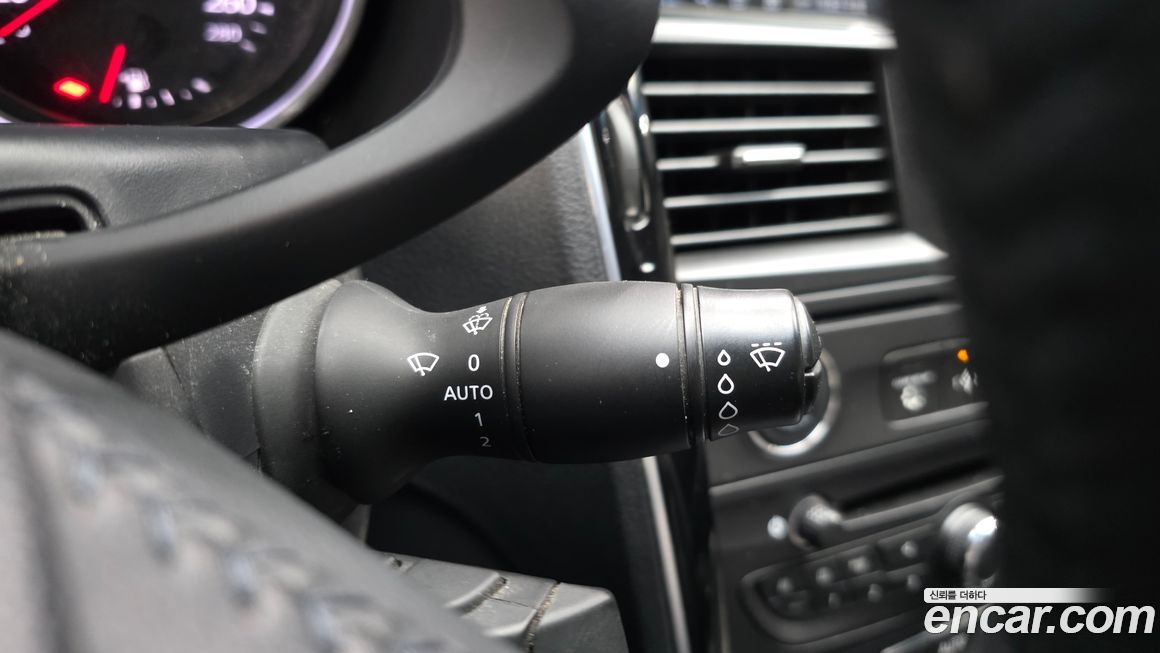 Renault-KoreaSamsung SM7 2012