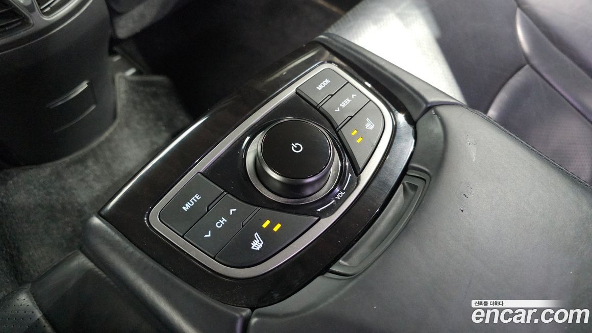 Hyundai Grandeur 2012