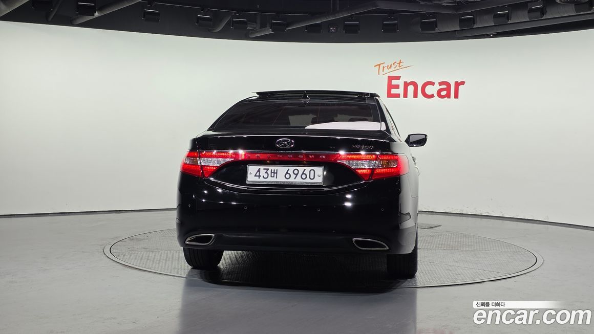 Hyundai Grandeur 2012