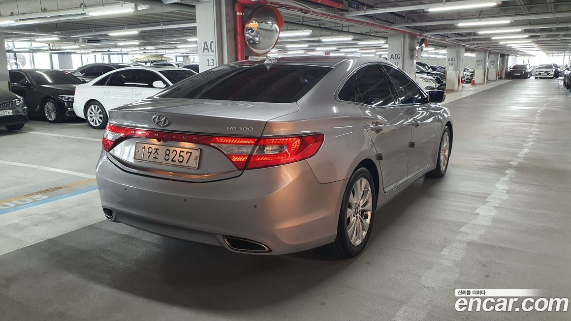 Hyundai Grandeur 2012