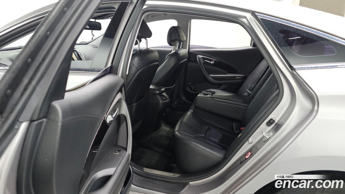 Hyundai Grandeur 2012