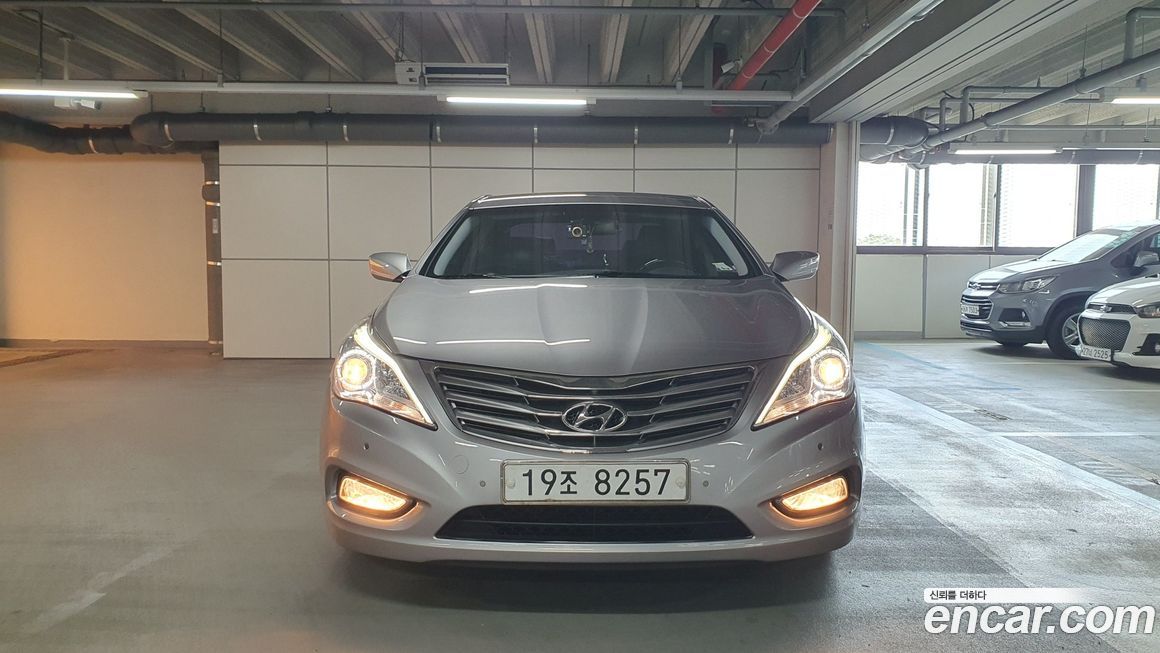 Hyundai Grandeur 2012