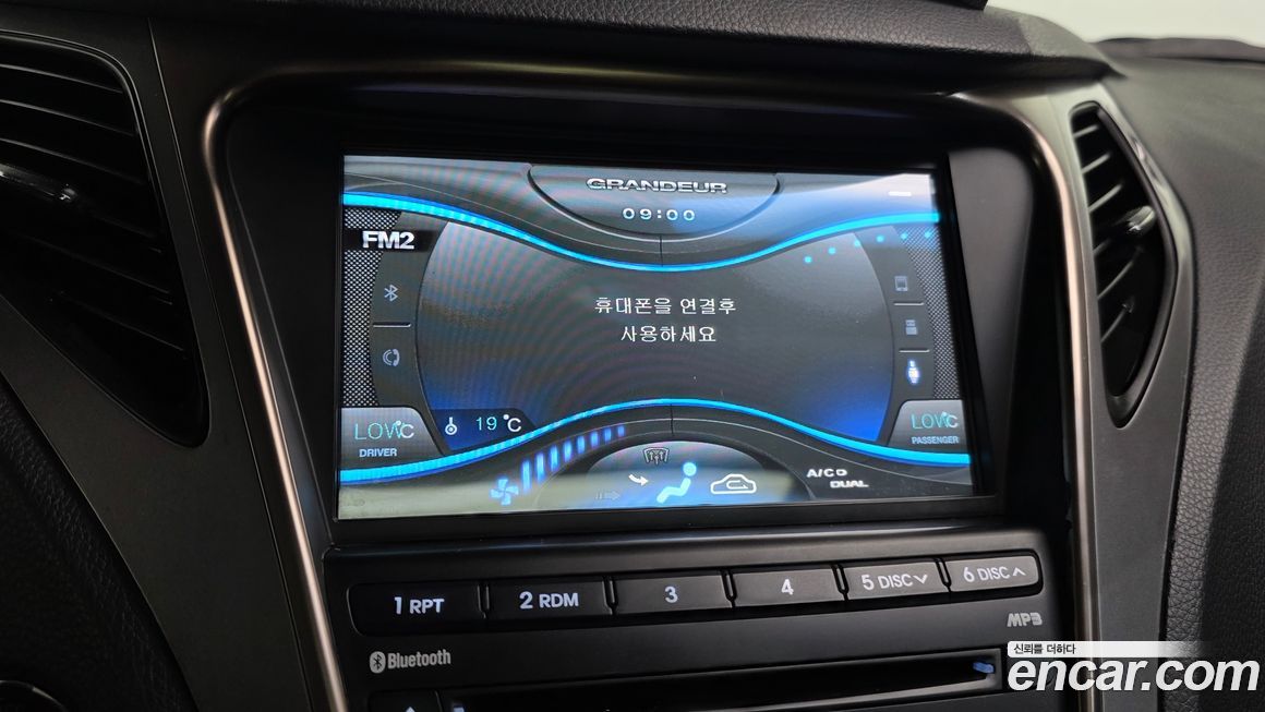 Hyundai Grandeur 2012