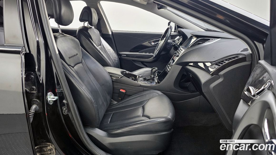 Hyundai Grandeur 2016