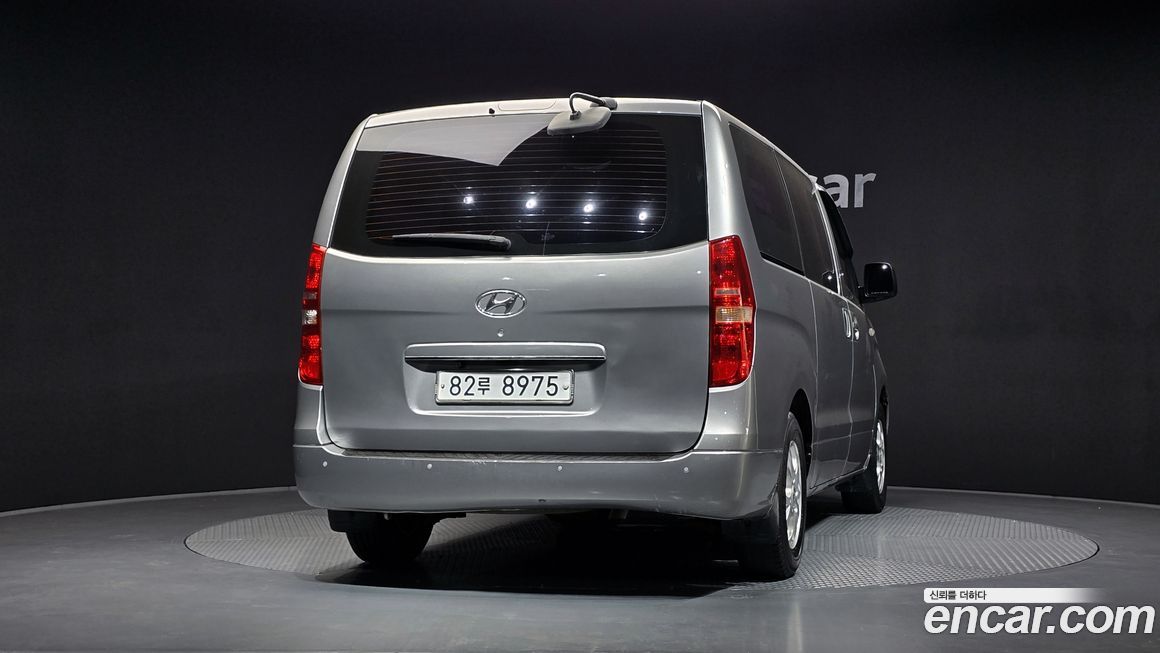 Hyundai Starex 2012