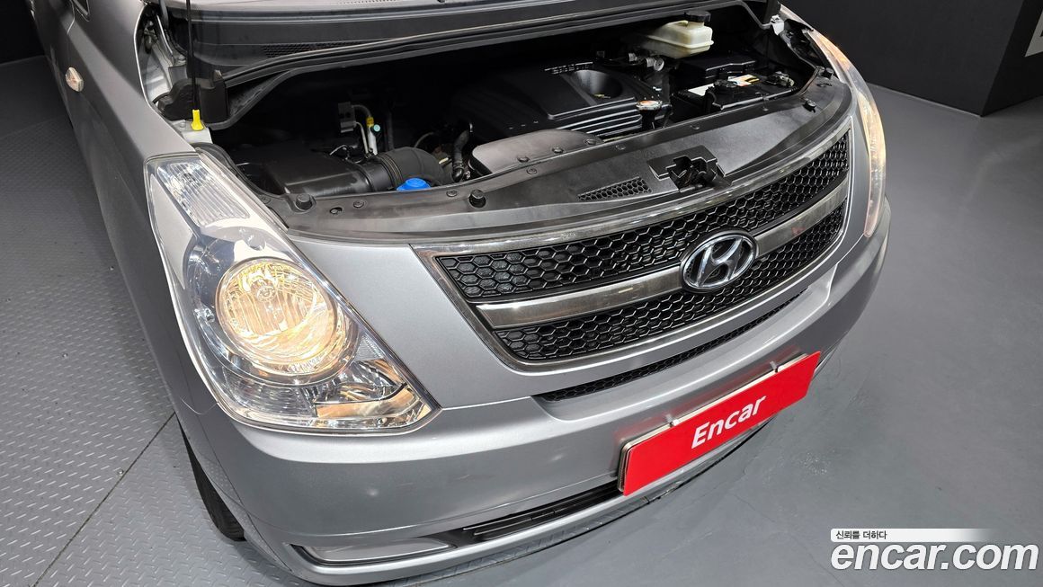 Hyundai Starex 2012
